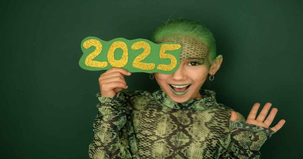 How to Stay Updated on Creative Trends in 2025?